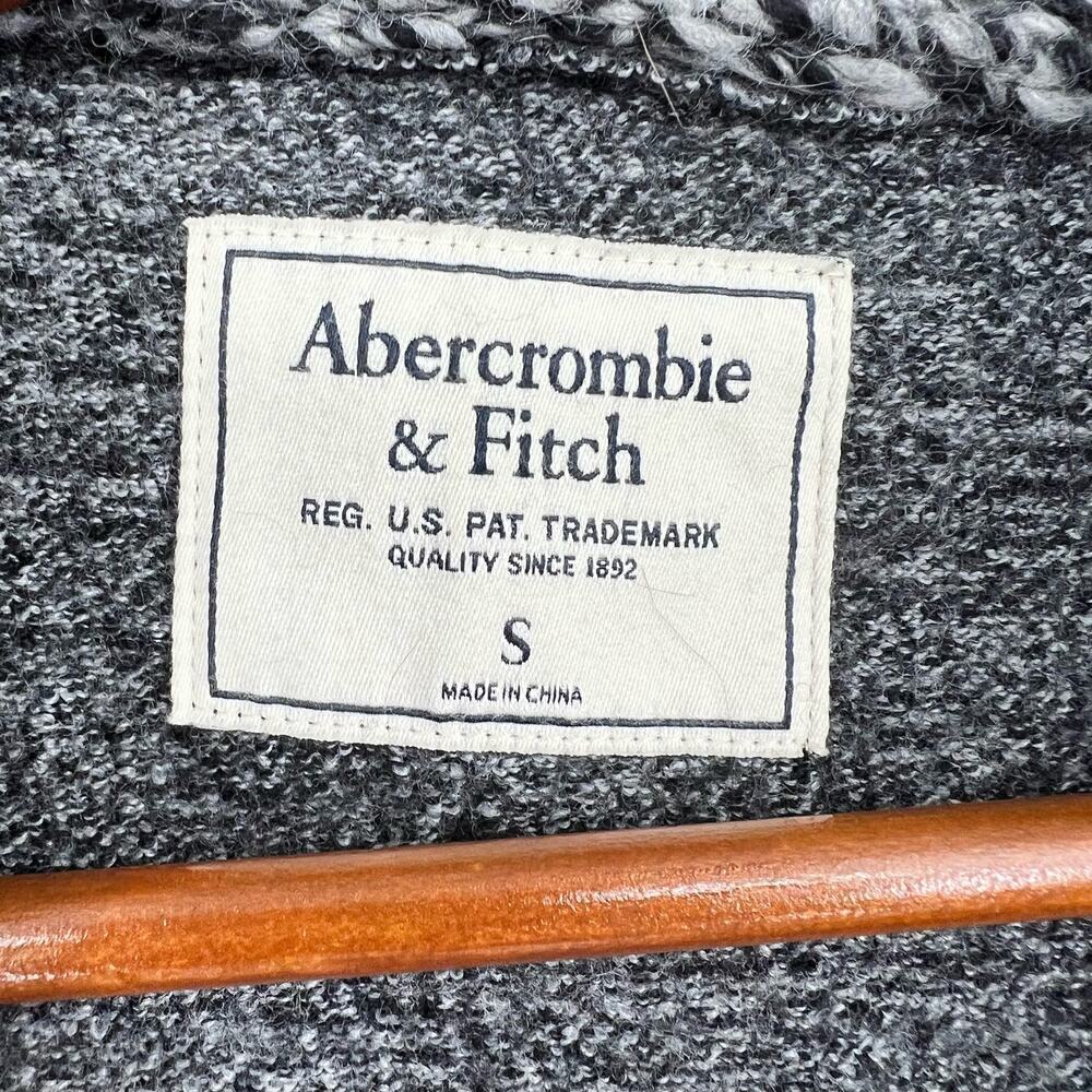 Abercrombie & Fitch gray soft fuzzy sweater cardigan vest tie waist size small - Picture 5 of 7